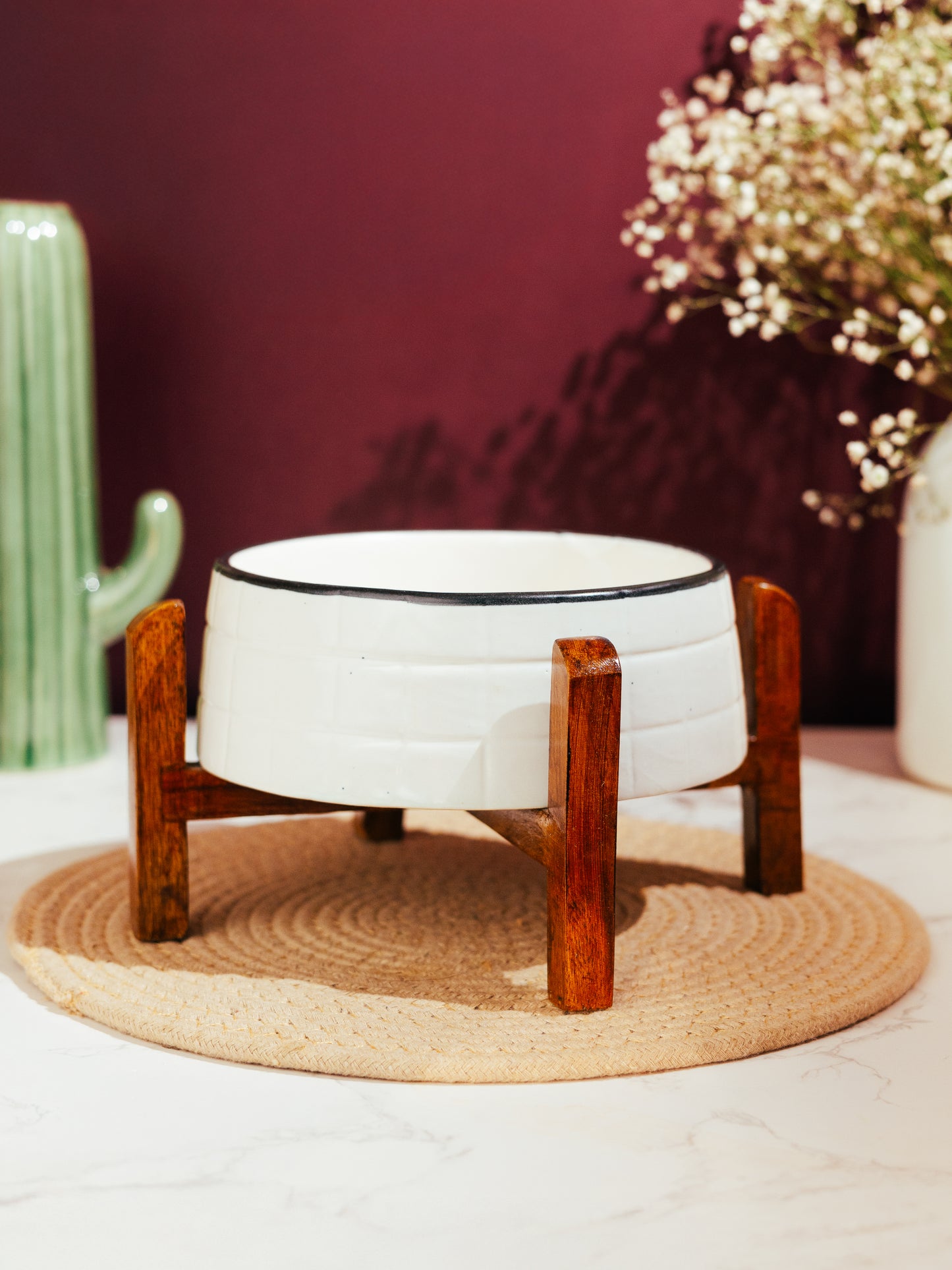 Mono Edge Serving Bowl with Wooden Stand