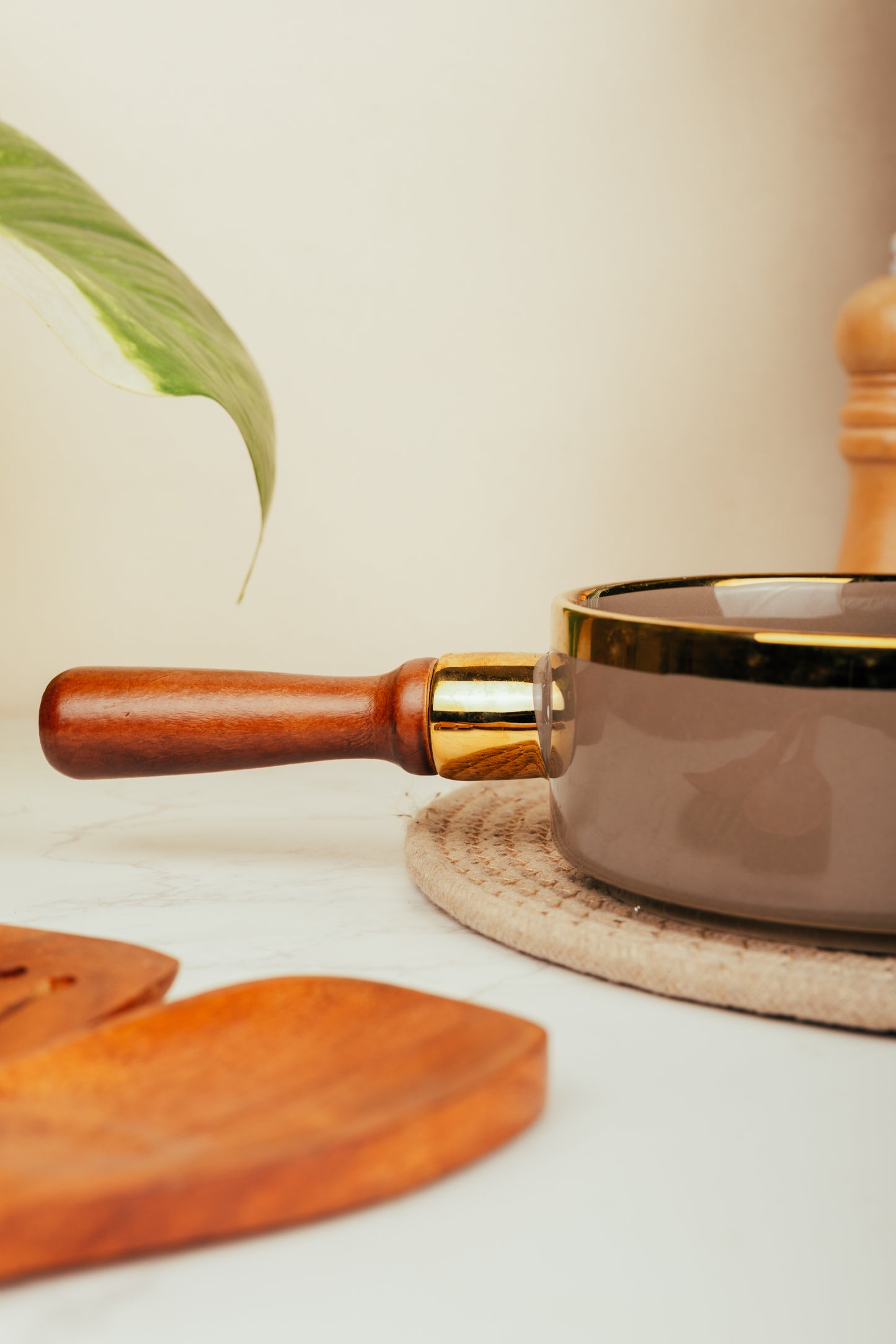 Ashwood Handle Satin Glaze Serving Bowl