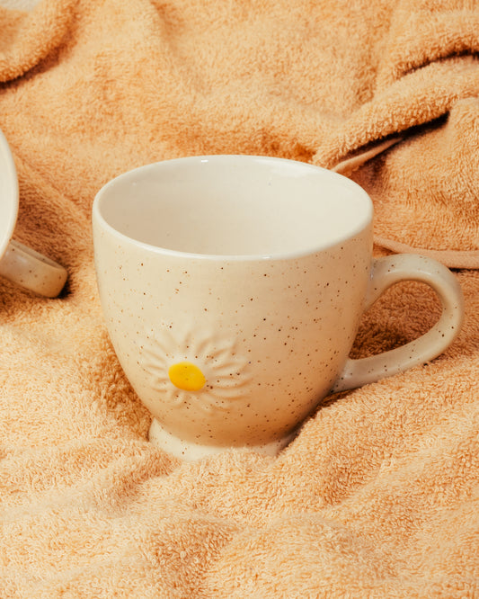 Speckled Daisy Sunshine Mug